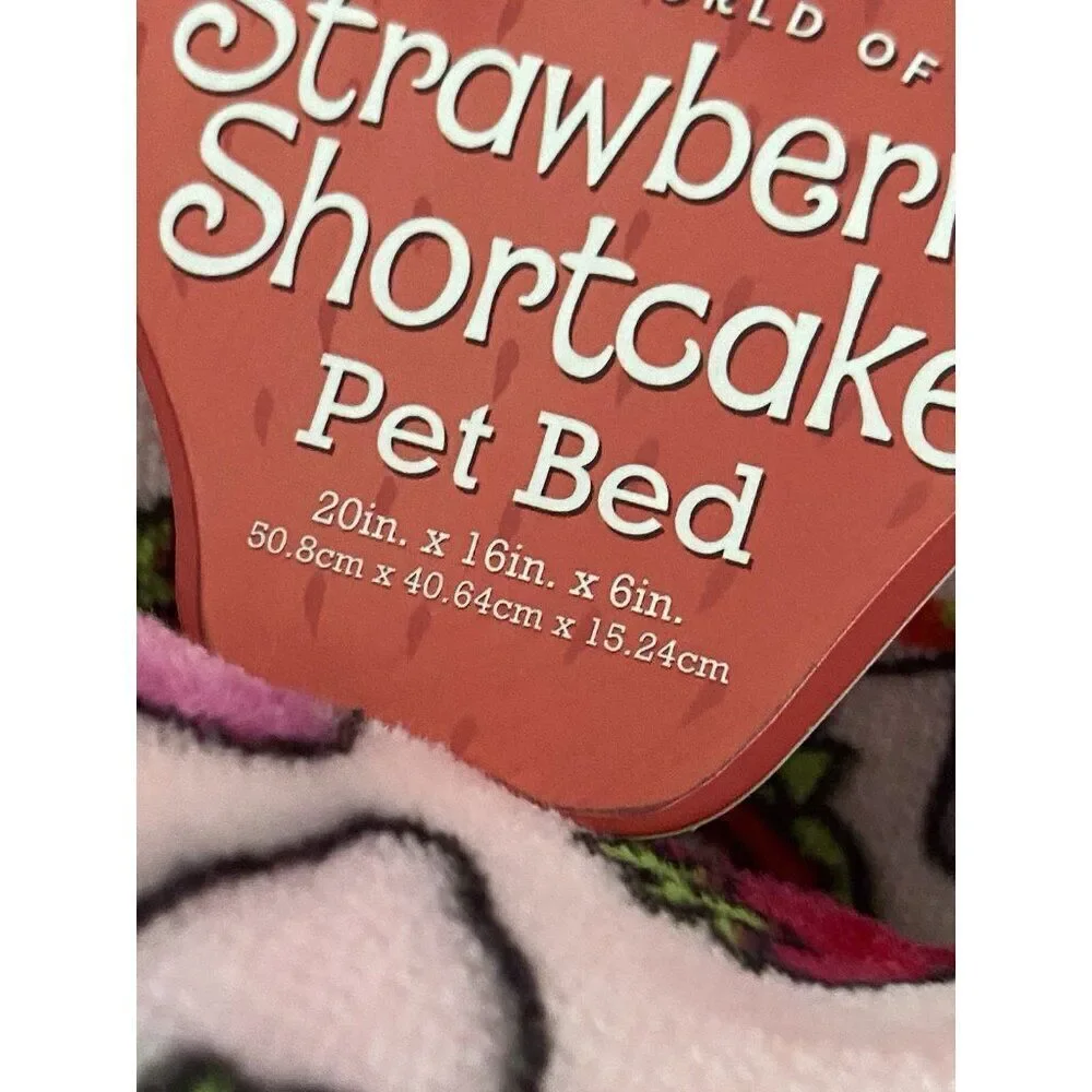 Strawberry Shortcake Dog Cat Pet Cuddler Bed 20 X 16 X 6” Pink Soft Velvet‎ NEW